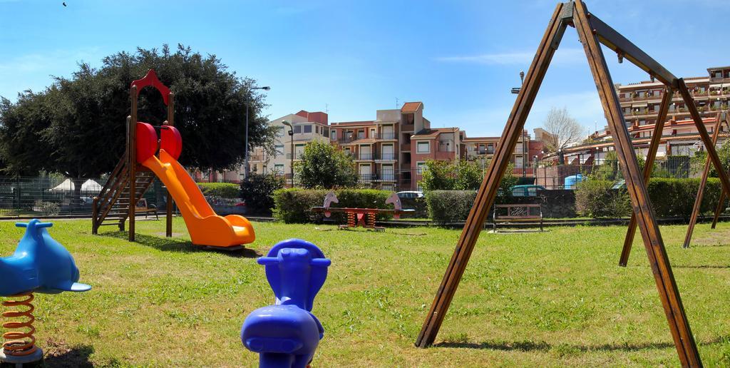 Studio Coral View Giardini Naxos Esterno foto